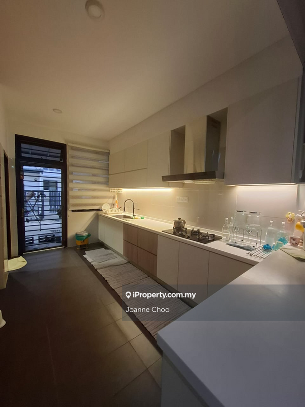 Rumah Berangkai 2 Tingkat untuk Dijual di Seksyen U1, Laman Glenmarie, Shah Alam, Glenmarie oleh Joanne Choo - iProperty.com.my