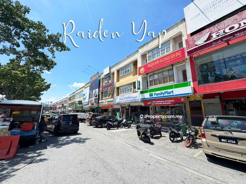 Shop / Office for Sale in Taman Pinggiran Batu Caves, Gombak, Batu Caves by Raiden Yap - iProperty.com.my