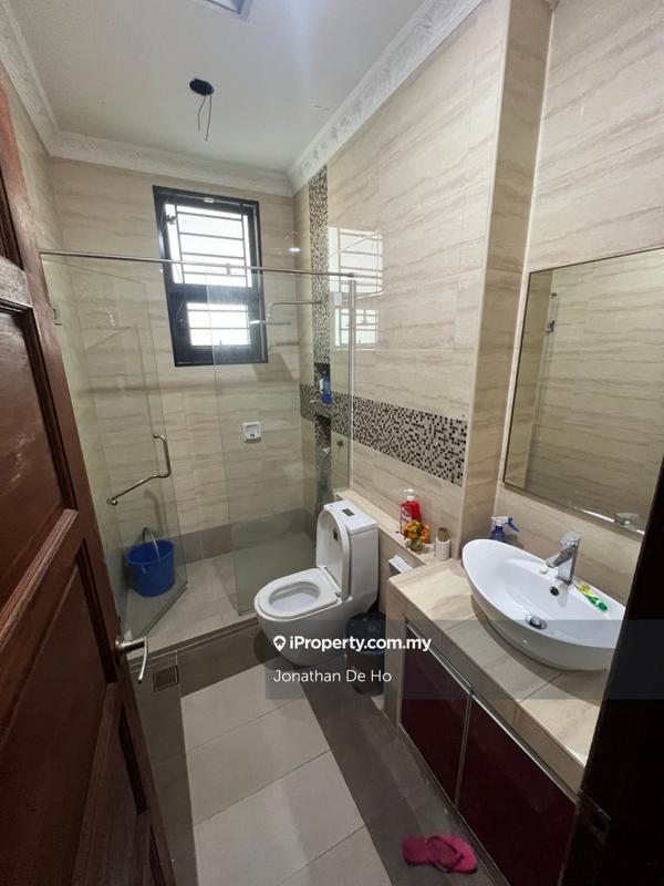Bungalow House for Sale in Kota Damansara, Selangor by Jonathan De Ho - iProperty.com.my