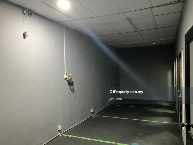 Kilang Teres untuk Disewa di Taman Perindustrian Sime Uep, Subang Jaya oleh Wei Kiat - Ground Floor 3 - iProperty.com.my