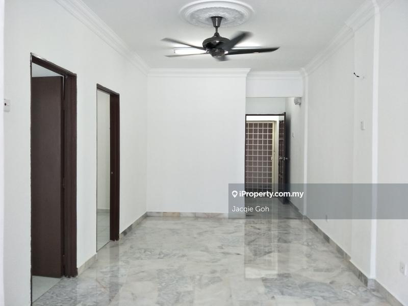 Pangsapuri untuk Dijual di Teratai Mewah Apartment Block 15,17,19,21 oleh Jacqie Goh - iProperty.com.my