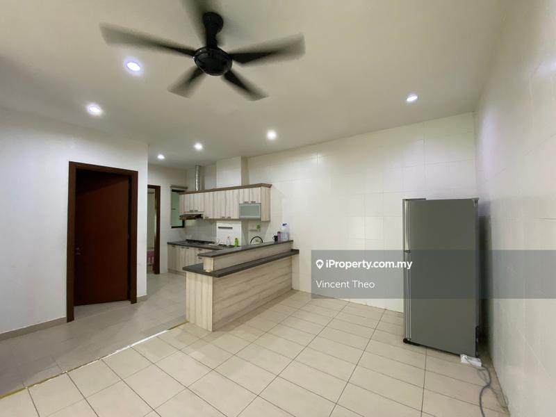 3.5-storey Terraced House for Sale in Taman Ampang Hilir, Ampang by Vincent Theo - iProperty.com.my