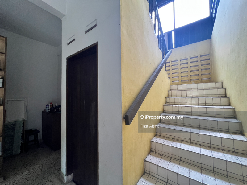 Bungalow House for Sale in Jalan Yusof Taha, Johor Bahru by Fiza Aisha - iProperty.com.my