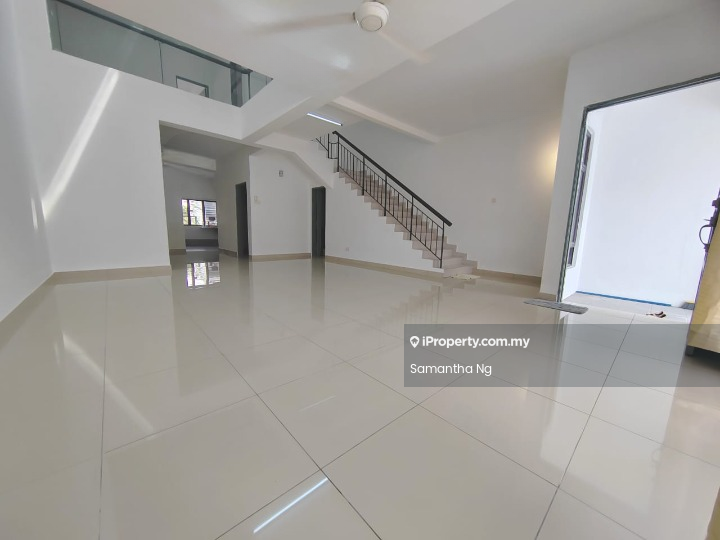 2-storey Terraced House untuk Dijual di Lakeside Residences, Puchong oleh Samantha Ng - Living Room - iProperty.com.my