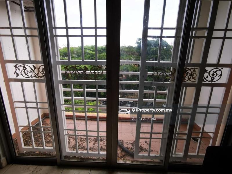 Apartment for Sale in Serdang Villa Apartment by Zalifa Zakaria - iProperty.com.my