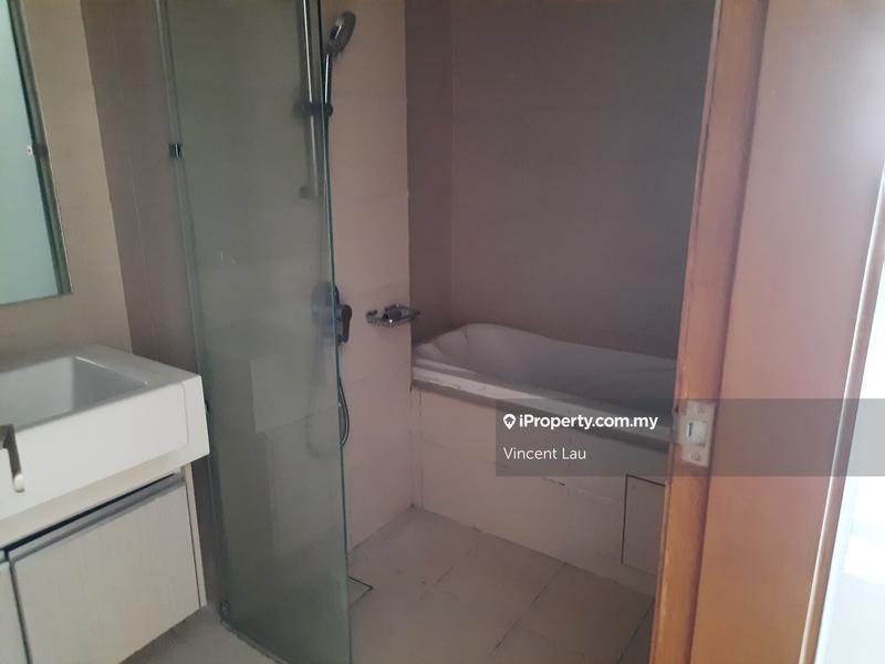 Kondominium untuk Dijual di Sri Putramas III / Royal Regent oleh Vincent Lau - iProperty.com.my