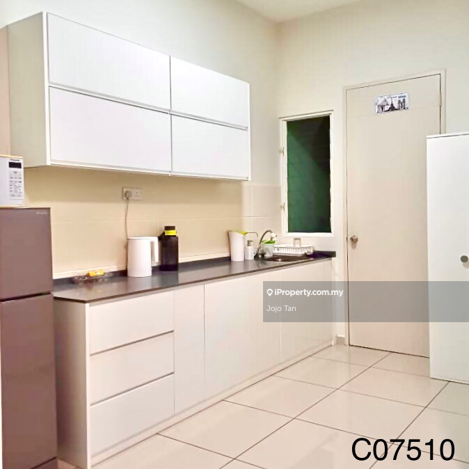 Residensi Servis untuk Dijual di Parkland Residence oleh Jojo Tan - iProperty.com.my