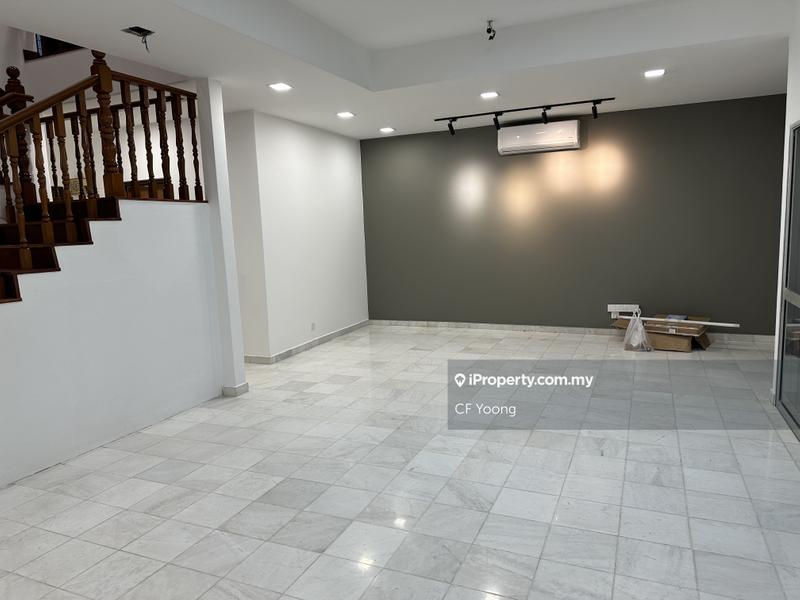 Bungalow House untuk Dijual di Setiakasih, Damansara Heights oleh CF Yoong - iProperty.com.my