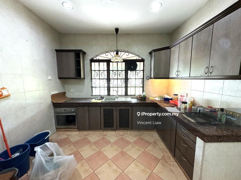 Bungalow House for Sale in Seksyen 6, Kota Damansara by Vincent Liaw - iProperty.com.my