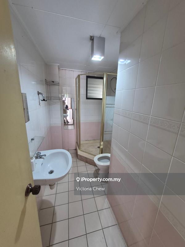 Rumah Berangkai 2 Tingkat untuk Dijual di Kota Kemuning, Shah Alam oleh Victoria Chew - iProperty.com.my