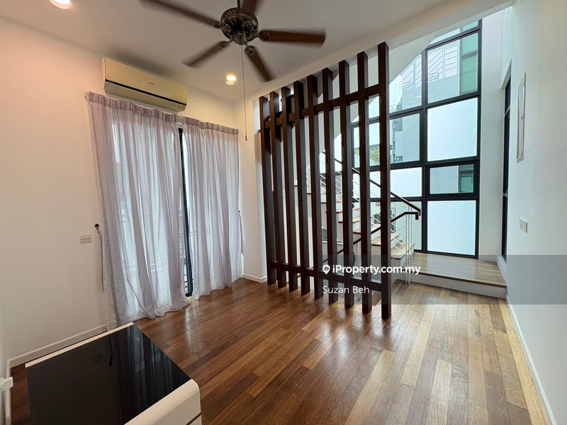 Bungalow House for Sale in The Light Collection 3 Storey Water Villa For Sale, Gelugor by Suzan Beh - iProperty.com.my