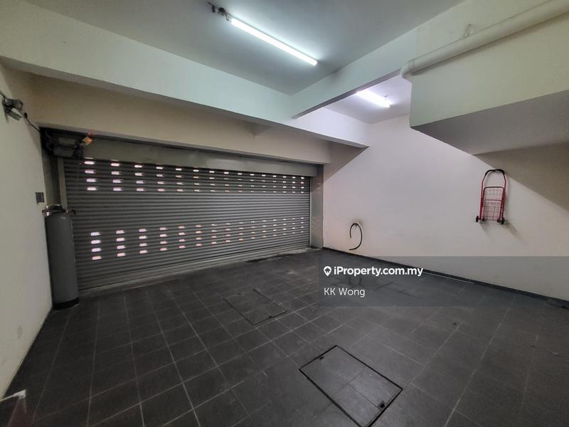4-storey Terraced House for Sale in DJ Villa 2, Damansara Jaya, PJ, Petaling Jaya by KK Wong - iProperty.com.my