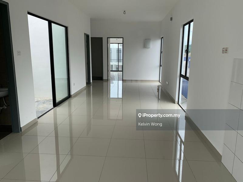 Rumah Berangkai 1.5 Tingkat untuk Dijual di Jalan kebun, jalan helang, Shah Alam oleh Kelvin Wong - iProperty.com.my