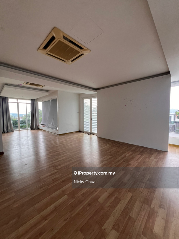 Banglo untuk Dijual di Nuri Indah 3 Storey Biggest Bungalow （Rasah Jaya）, Seremban oleh Nicky Chua - iProperty.com.my