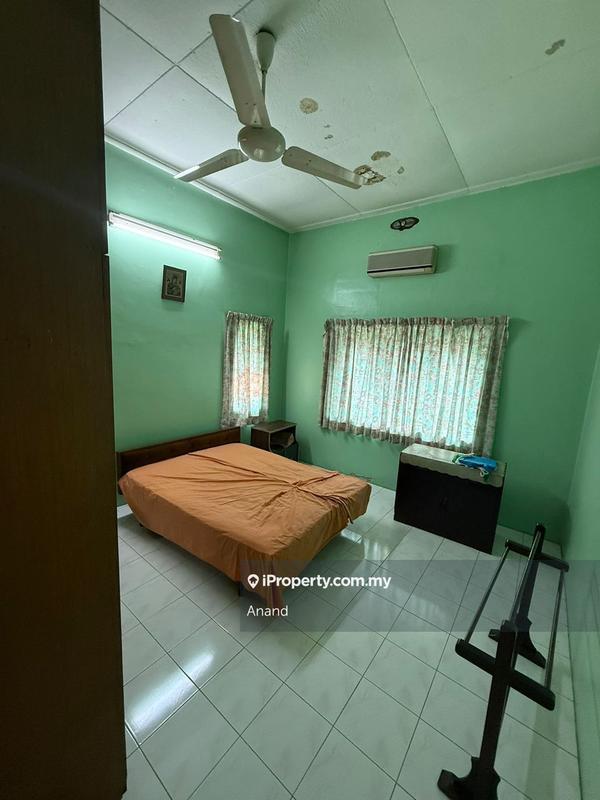 Bungalow House for Sale in Federal Hill, Bangsar by Anand - iProperty.com.my