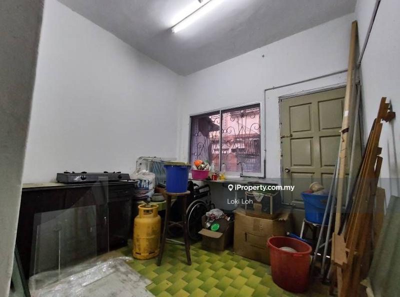 Townhouse for Sale in 20x80 Taman Bamboo Townhouse Sri kuching, Jalan Ipoh by Loki Loh - iProperty.com.my