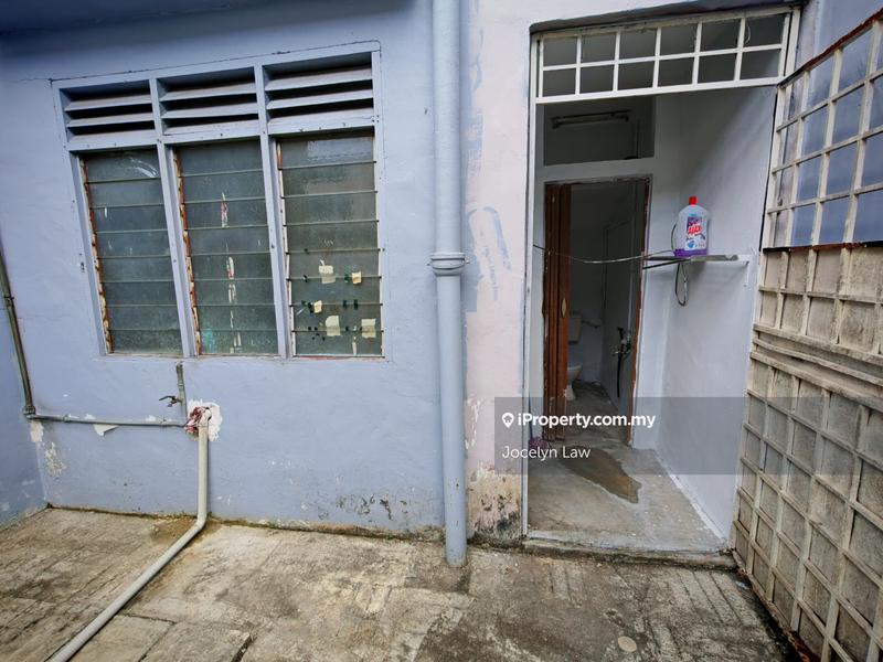 2-storey Terraced House for Sale in Taman Johor Jaya, Johor Bahru by Jocelyn Law - iProperty.com.my