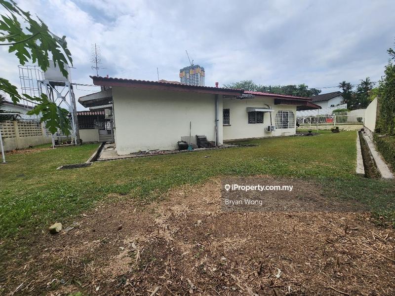 Bungalow House untuk Dijual di Seksyen 17, Petaling Jaya oleh Bryan Wong - iProperty.com.my