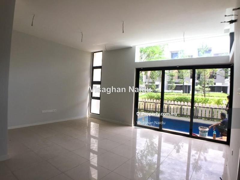 Rumah Berangkai 3.5 Tingkat untuk Dijual di Fields of Gold Villa Senja Taman Anggun, Rawang oleh Visaghan Naidu - iProperty.com.my