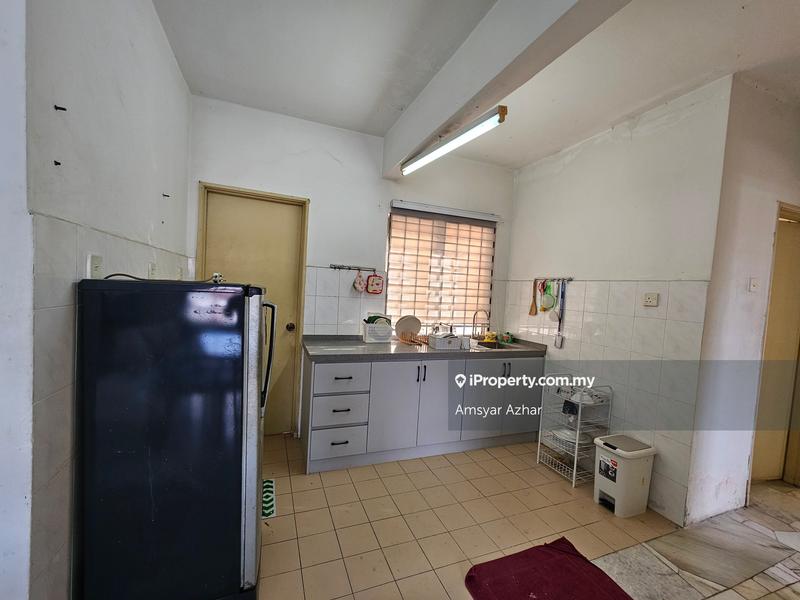 Apartment for Sale in Residensi Warnasari 1 by Amsyar Azhar - iProperty.com.my