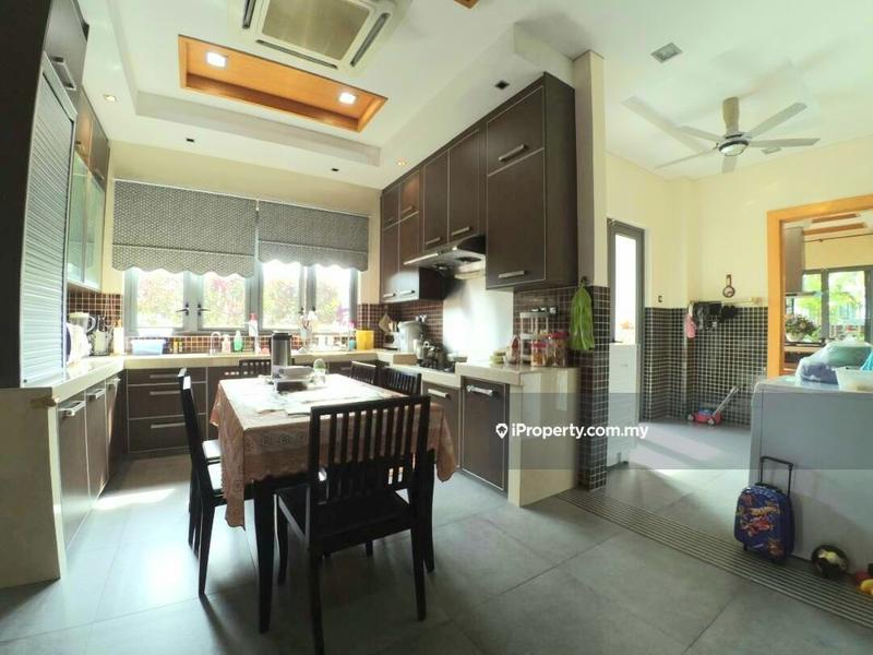 Bungalow House untuk Dijual di Perdana Lakeview East Cyberjaya, Cyberjaya oleh Azik Khalid - iProperty.com.my