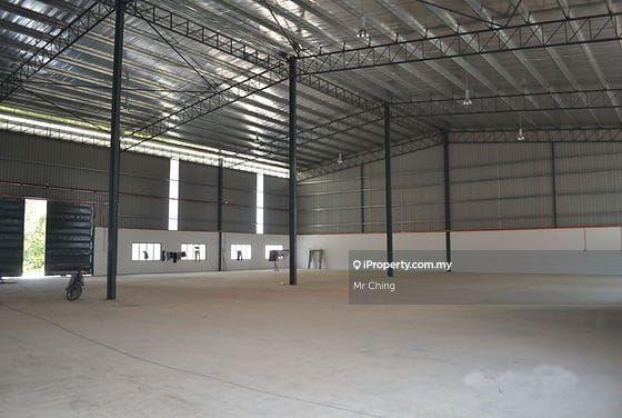 For Rent - 1 acre Factory Warehouse Ijok Seri Coalfield Puncak Alam