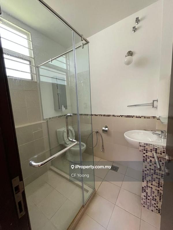 Bungalow House untuk Dijual di Taman Bukit Pantai, Bangsar oleh CF Yoong - iProperty.com.my