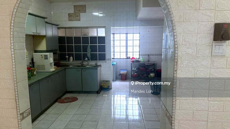 Rumah Teres 2-Tingkat untuk Dijual di Bukit Rahman Putra, Sungai Buloh oleh Mandes Loh - iProperty.com.my