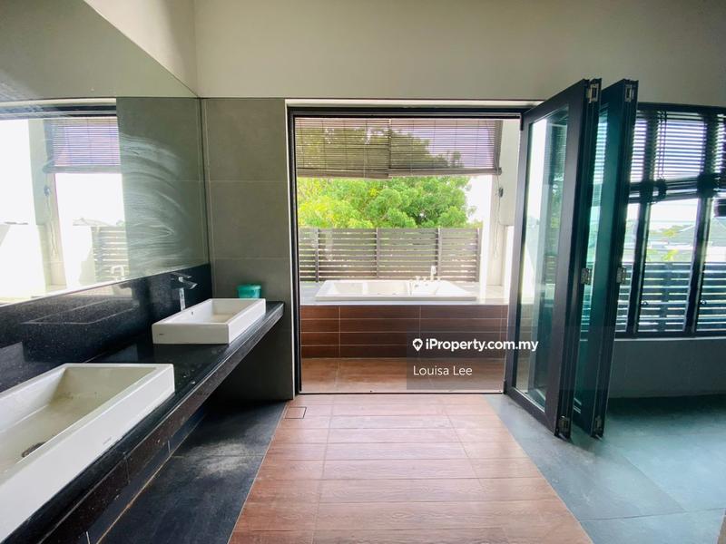 Bungalow House for Sale in Kota Kemuning, Shah Alam by Louisa Lee - iProperty.com.my