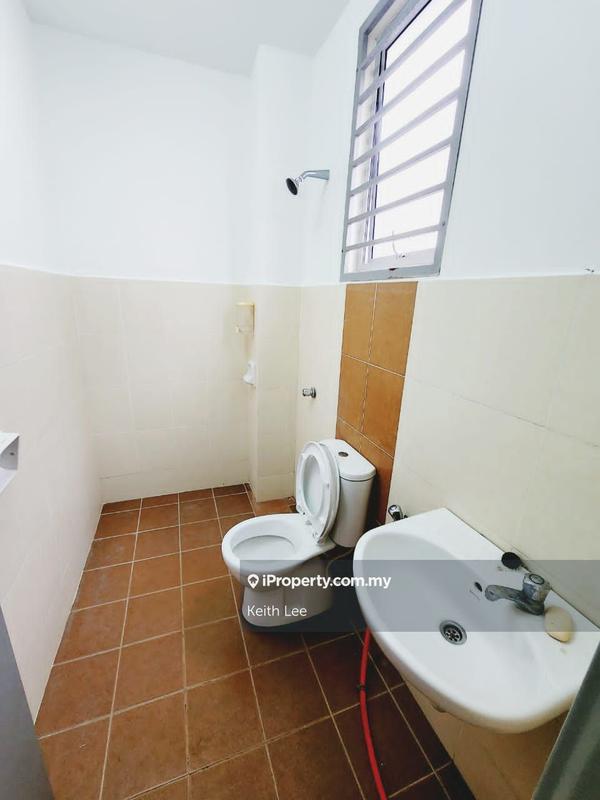 Rumah Teres 2-Tingkat untuk Dijual di [Refurbished] 2Sty Hse,Bandar Tasik Kesuma, Semenyih oleh Keith Lee - iProperty.com.my