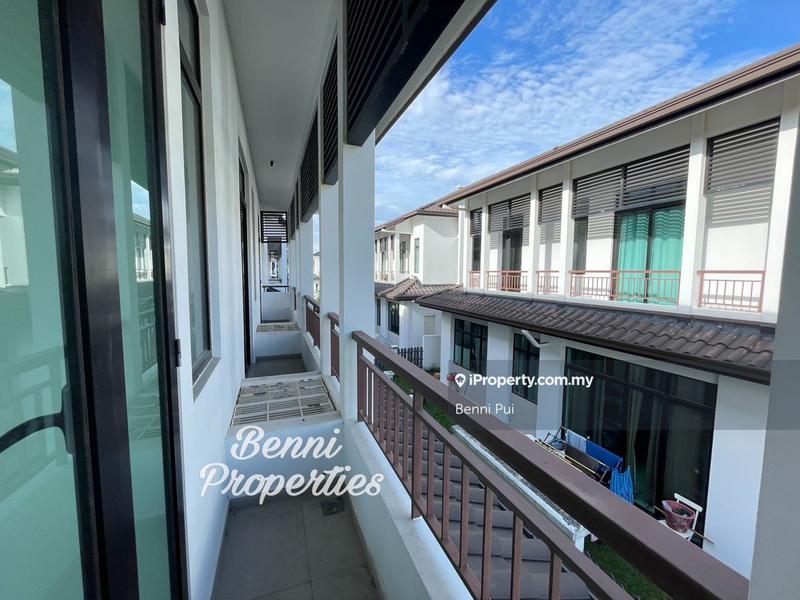 Rumah Berkembar untuk Dijual di Eco Majestic, Semenyih oleh Benni Pui - iProperty.com.my