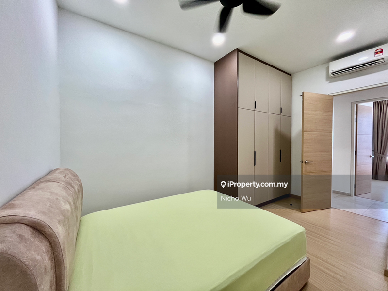 For Rent - Trinity Pentamont