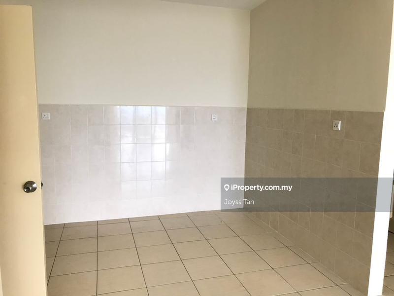 Condominium for Sale in Platinum Lake PV 10 by Joyss Tan - iProperty.com.my