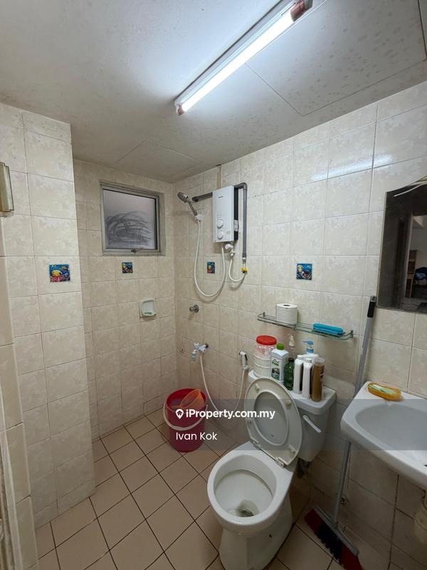Condominium for Sale in D'aman Crimson by Ivan Kok - Bathroom - iProperty.com.my