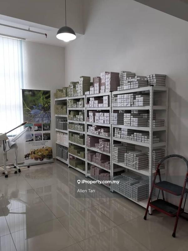Kediaman Servis untuk Dijual di Pinnacle Kelana Jaya oleh Allen Tan - iProperty.com.my