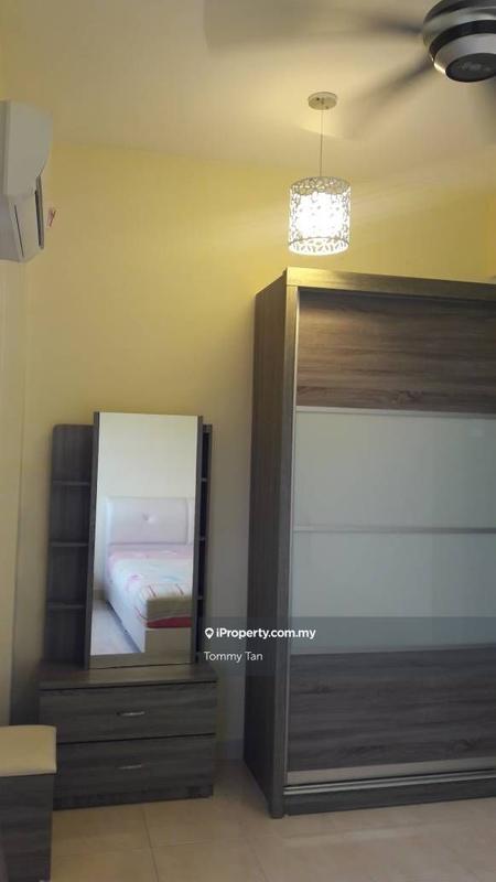 Condominium for Sale in Lagoon Suites by Tommy Tan - iProperty.com.my
