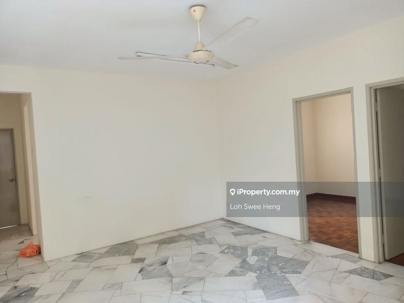 Pangsapuri untuk Dijual di Semarak Apartment, Taman Putra Perdana oleh Loh Swee Heng - iProperty.com.my