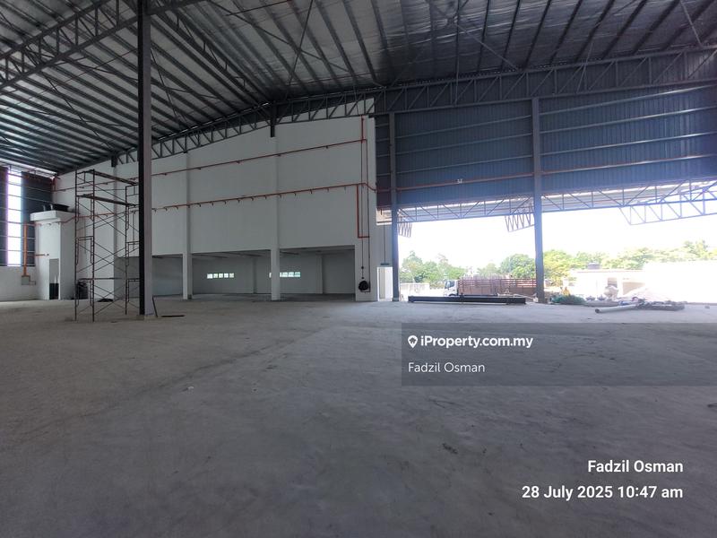 Kilang Terpisah untuk Disewa di Bandar Sri Sendayan, Negeri Sembilan oleh Fadzil Osman - iProperty.com.my