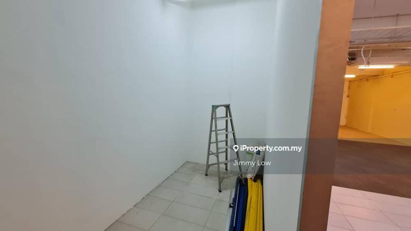 Shop for Sale in Kelana Jaya, Petaling Jaya by Jimmy Low - iProperty.com.my