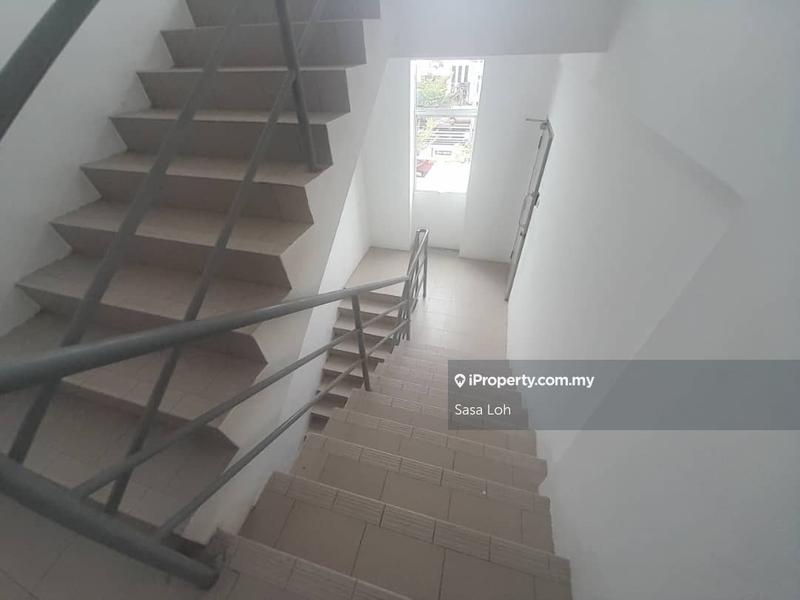 Semi-D Factory for Sale in Kampung Sungai Lalang, Semenyih by Sasa Loh - iProperty.com.my