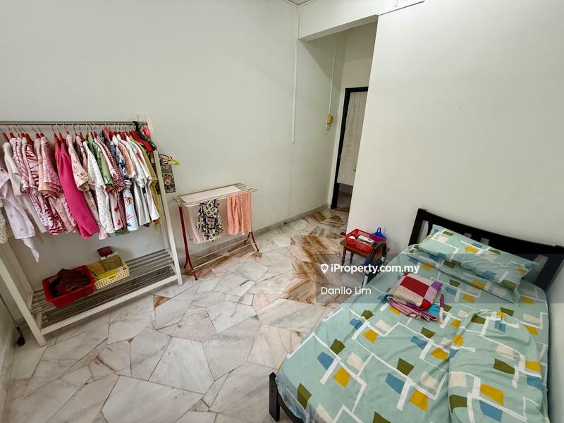 Rumah Berangkai 2 Tingkat untuk Dijual di Alam Damai, Cheras oleh Danilo Lim - Bedroom - iProperty.com.my
