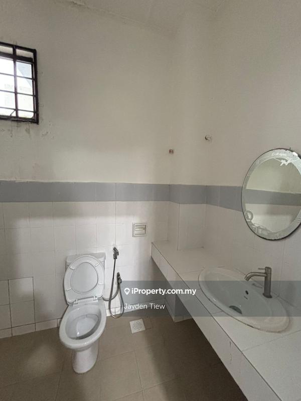 Rumah Teres 2-Tingkat untuk Disewa di Permas Jaya, Johor Bahru oleh Jayden Tiew - iProperty.com.my