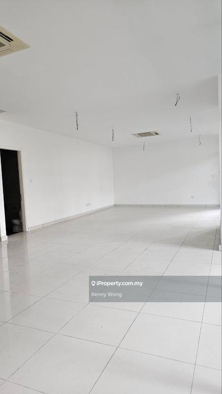 Bungalow House for Sale in Straits View, Johor Bahru by Kenny Wong - iProperty.com.my