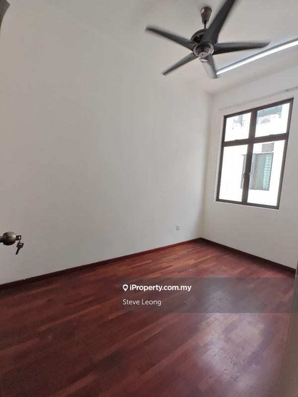 3-storey Terraced House for Sale in Setia Utama, Setia Alam by Steve Leong - iProperty.com.my