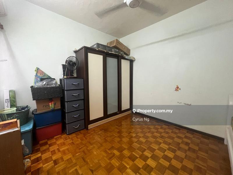 Condominium for Sale in Rose Vista by Cyrus Ng - iProperty.com.my