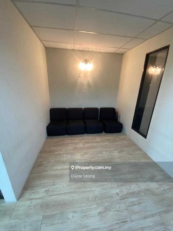 Shop / Office for Sale in Taman Petaling Utama, Petaling Jaya by Dante Leong - iProperty.com.my