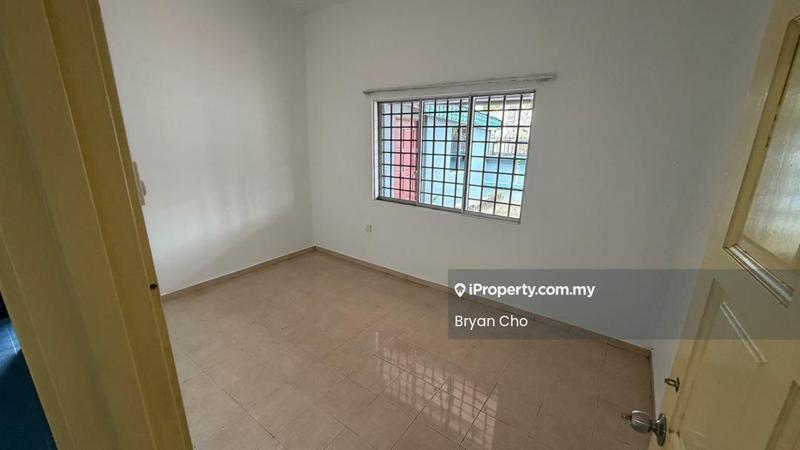 Rumah Berangkai 2 Tingkat untuk Dijual di Taman Prima Saujana, Kajang oleh Bryan Cho - Interior - iProperty.com.my