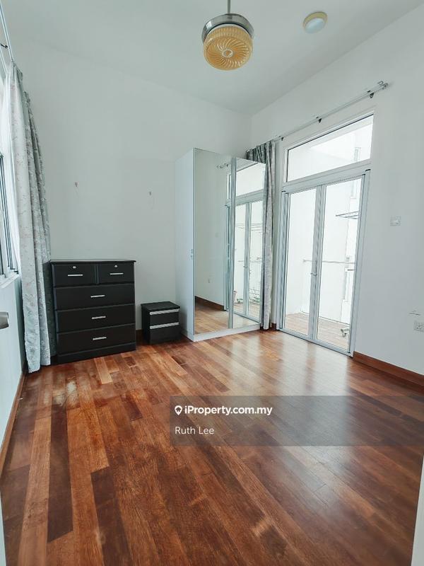 Kondominium untuk Dijual di Ferringhi Residence oleh Ruth Lee - iProperty.com.my