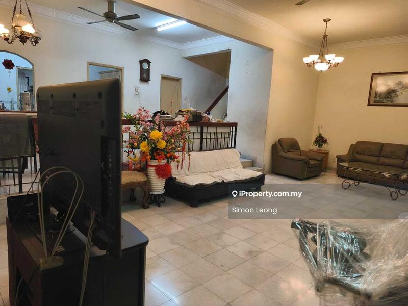 Rumah Berangkai 2 Tingkat untuk Dijual di Bukit Jelutong, Shah Alam oleh Simon Leong - Living Room - iProperty.com.my