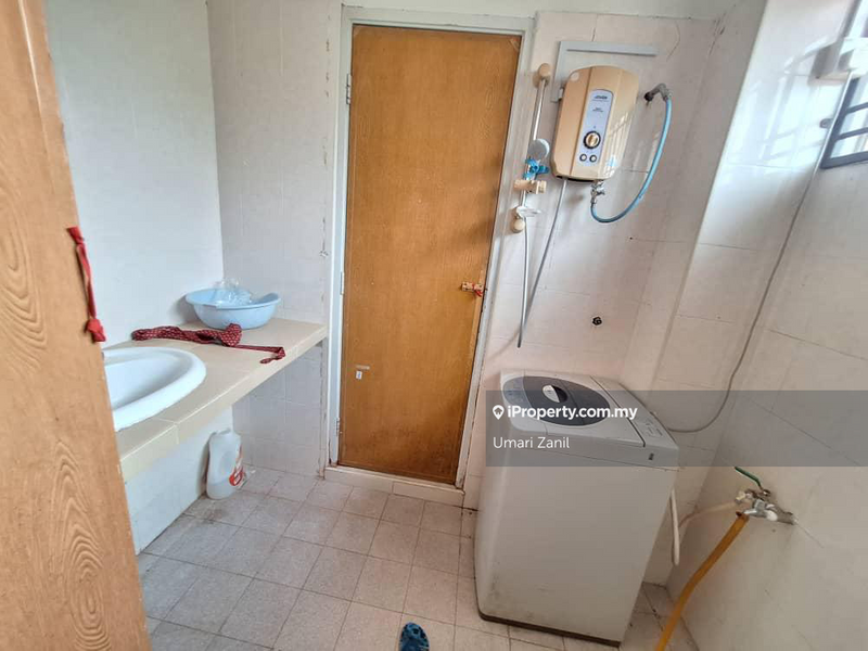 Semi-Detached House for Sale in Simpang Lima, Batu Pahat by Umair Zanil - iProperty.com.my